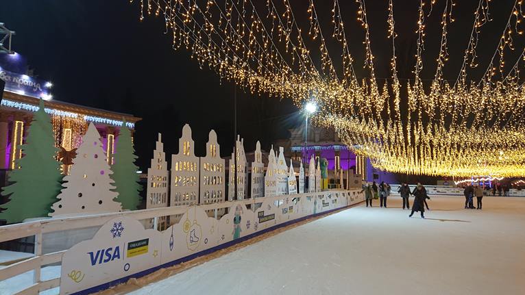 Каток на ВДНХ
