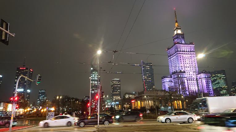 Нічна Варшава