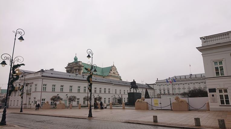 Президентська резиденція у Варшаві